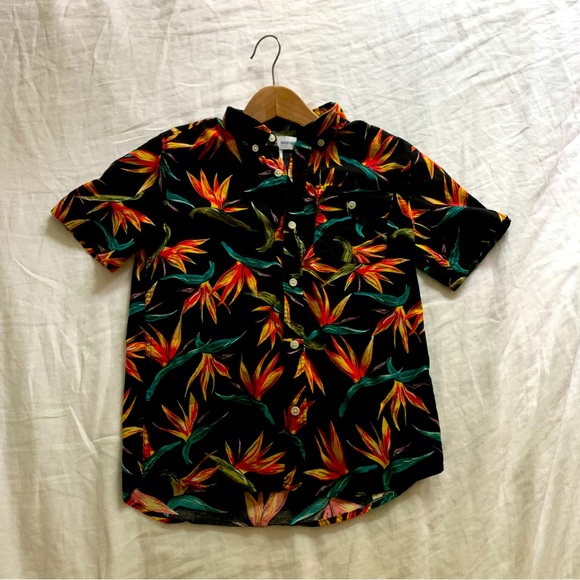 Old Navy Boys Floral Birds Of Paradise Tropical Summer Beach Button down - Picture 1 of 4